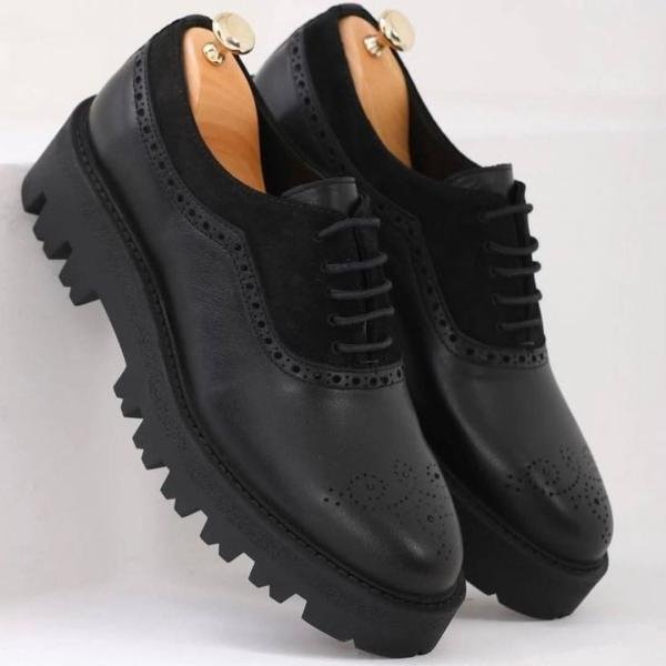 Wholecut Shoe For Men Size 40