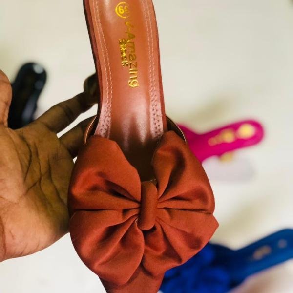 Ladies heel