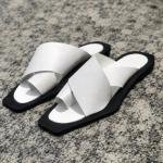 Kings slip on